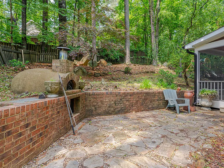 207 Old Forest Creek Dr — Photo 32