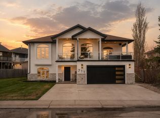711 Beach Ave, Cold Lake, AB T9M1K7
