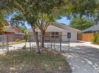 1311 Date Palm St, Alamo, TX 78516