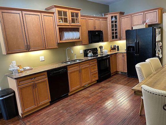 spacious kitchen