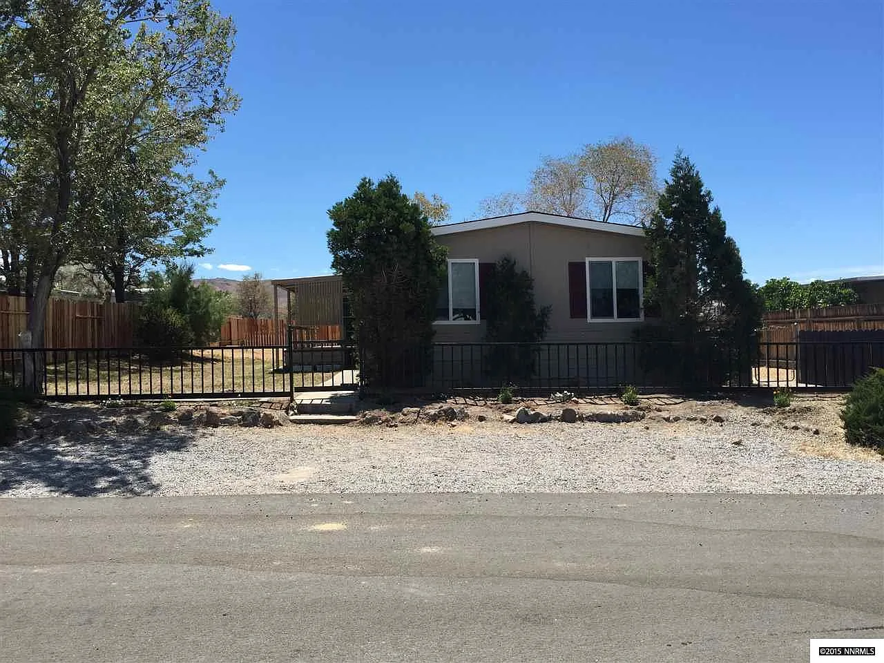 340 Capricorn Cir photo 1