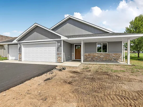 910 13th Ave NE, Saint Joseph, MN 56374