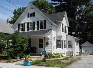 168 S Main St, Putnam, CT 06260