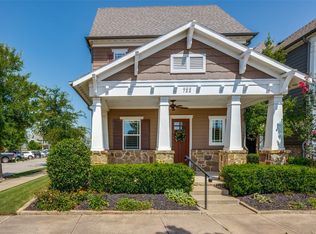 722 E Main St, Coppell, TX 75019