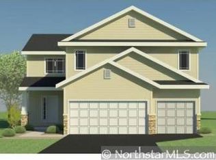 12921 Link Dr, Shakopee, MN 55379