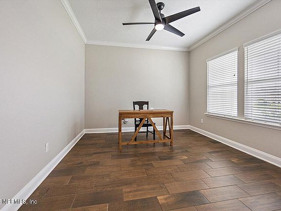 5th image of 795 SHETLAND Drive