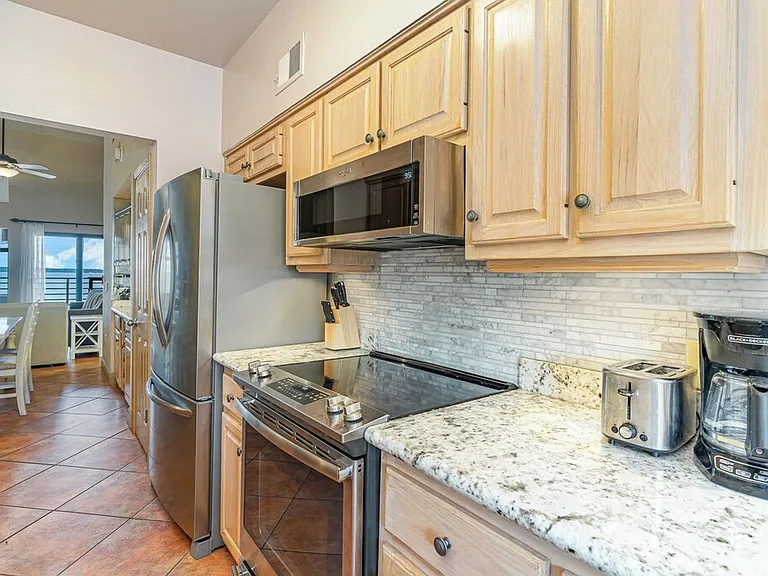 1390 Fort Pickens Rd #210 — Photo 18
