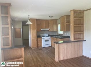 47 Dudley Pl, Bennington, VT 05201