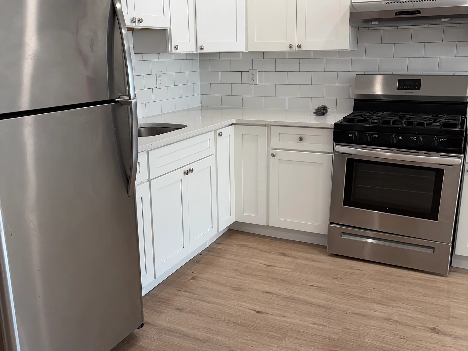 188 Lafayette St — Photo 2