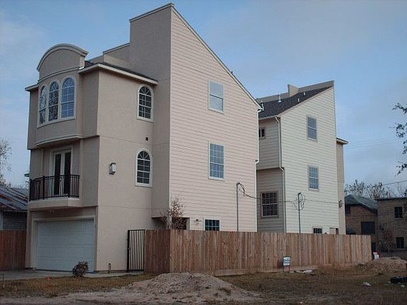 Across from 412 Quitman land lot