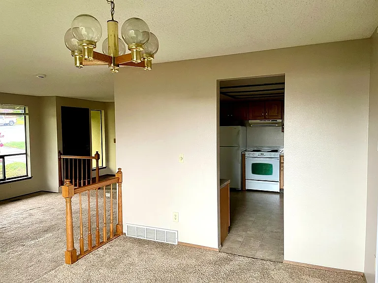 3212 Heights Pl — Photo 5