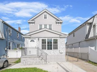 91-15 218th Pl, Queens Village, NY 11428
