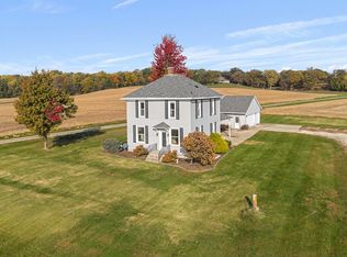 8698 Burns Rd, Fenton, IL 61251