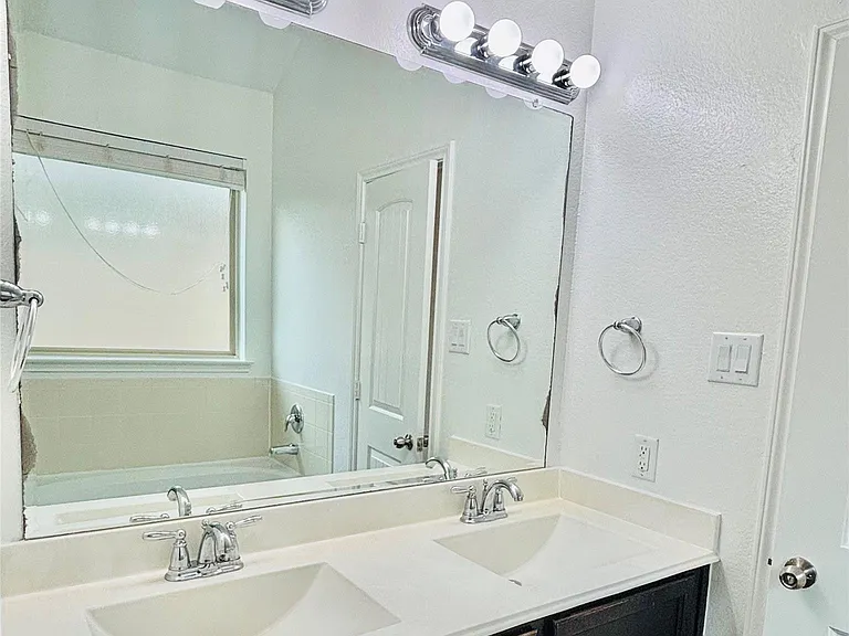 22480 Toronado Ridge Ln — Photo 29