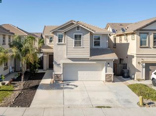 1713 Carswell Ln, Suisun City, CA