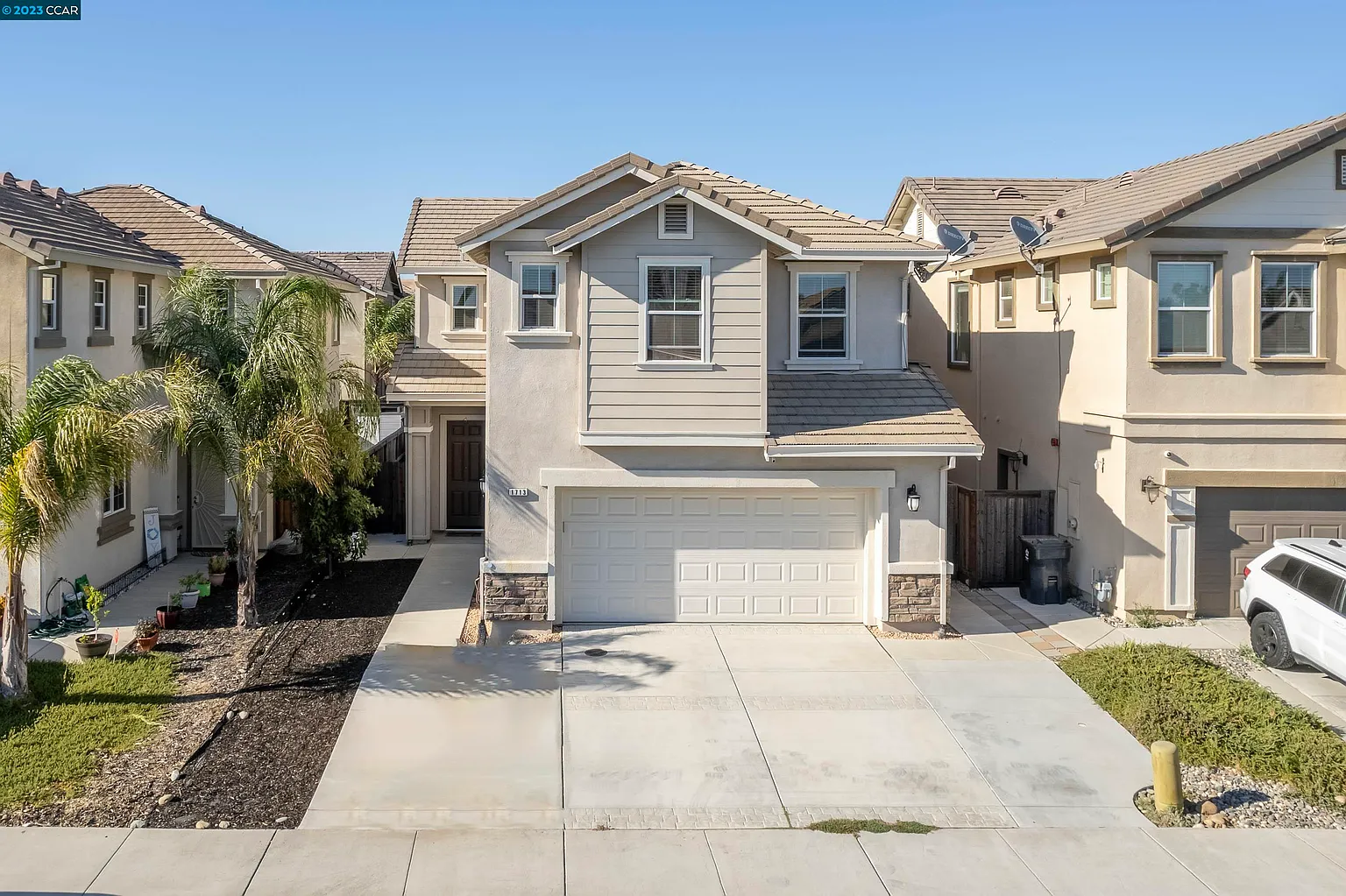 1713 Carswell Ln photo 1