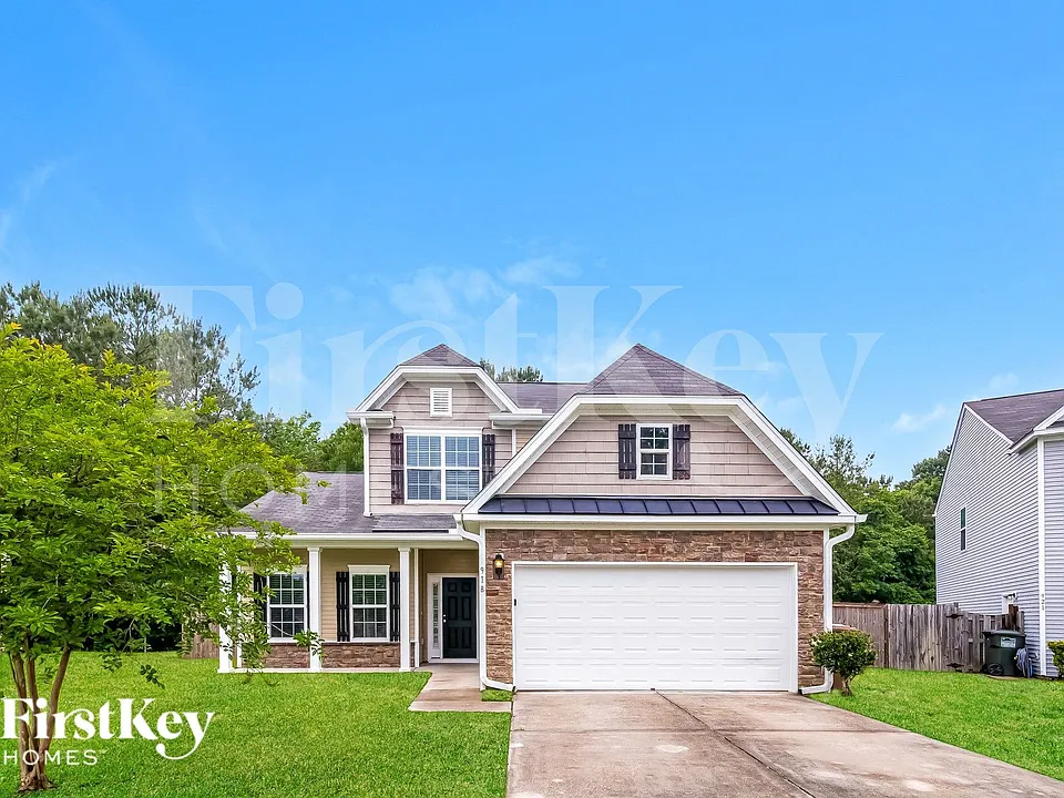 918 Laurel Oak Ln