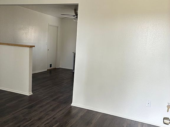 3rd image of 6234-6242 Pierce Ave #12406-12408