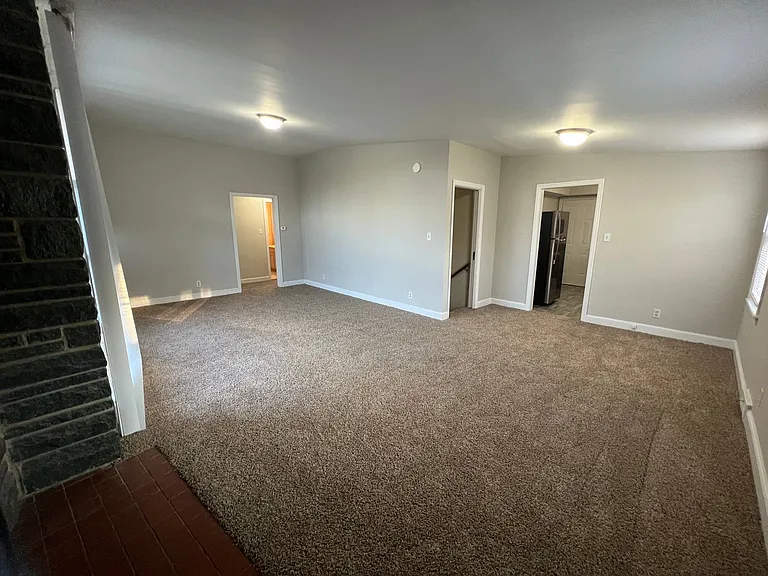 206 Connecticut Ave — Photo 6