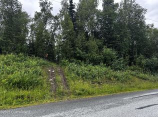 3240 N Snow Goose Dr, Wasilla, AK 99654