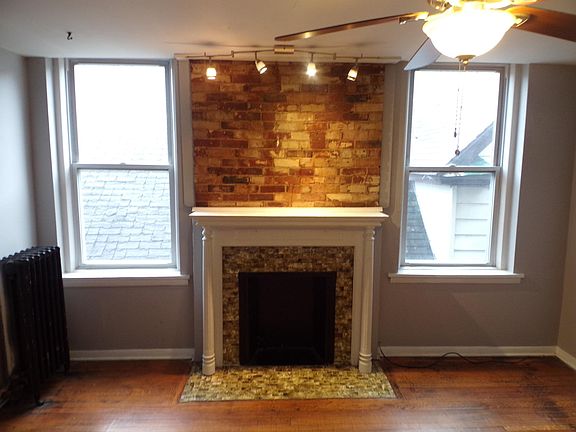 2nd image of 220 Lexington Ave #15
