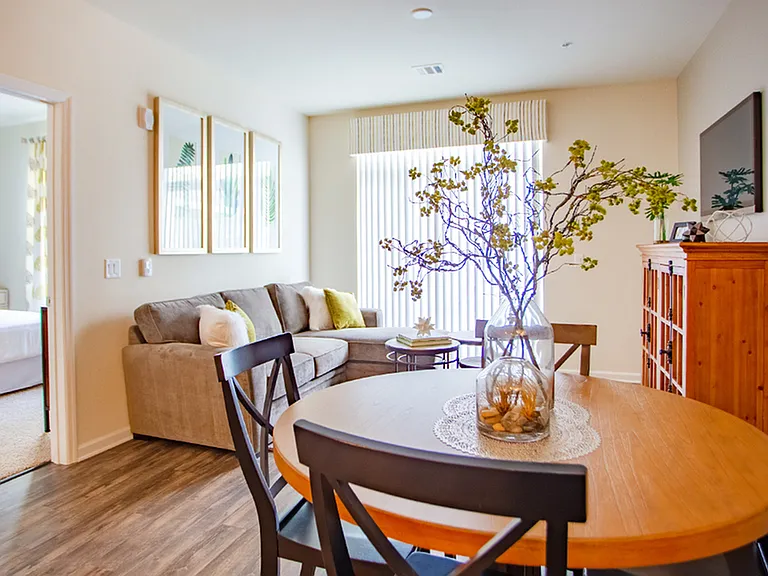 Endless opportunities with this well lit open floor plan