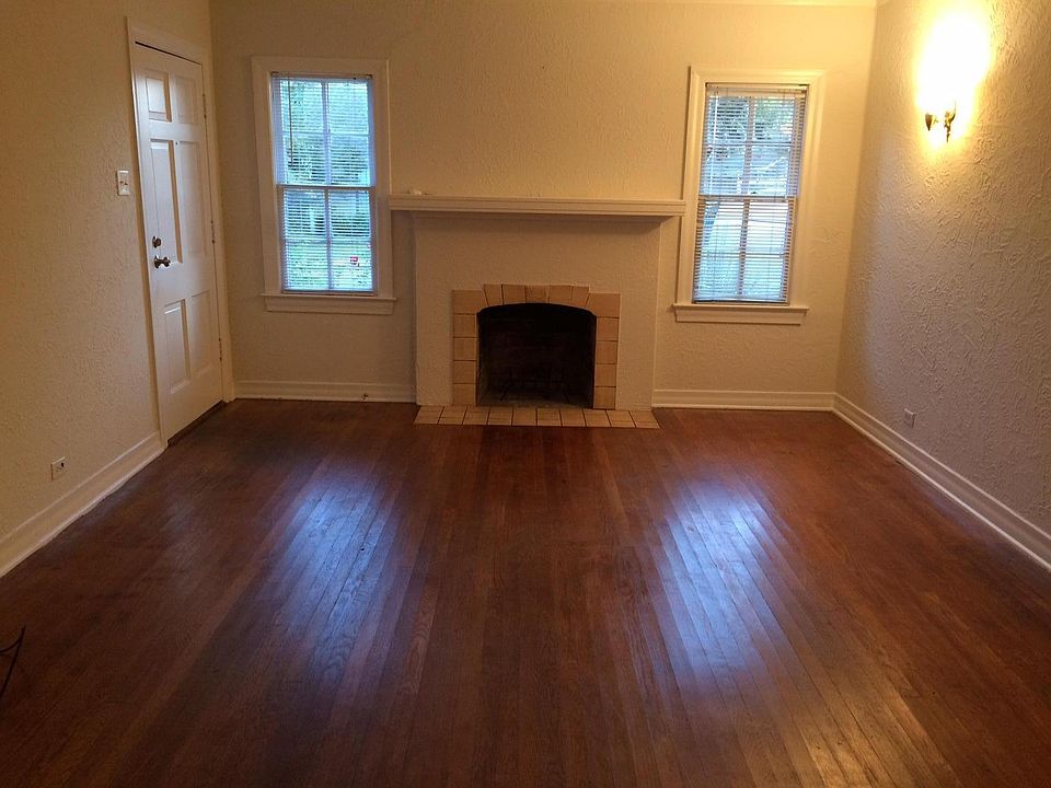 2nd image of 6407 Goliad Ave