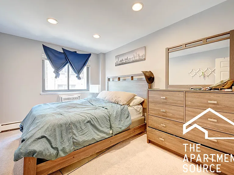 607 W Wrightwood Ave #313 — Photo 6