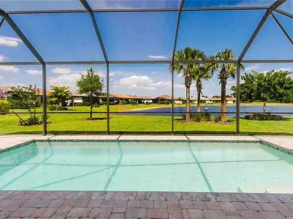 6189 Harmony Dr, Immokalee, FL 34142