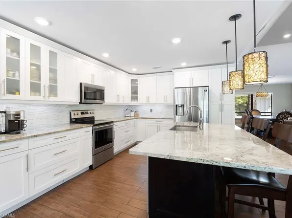 2239 Imperial Golf Co BLVD, NAPLES, FL 34110