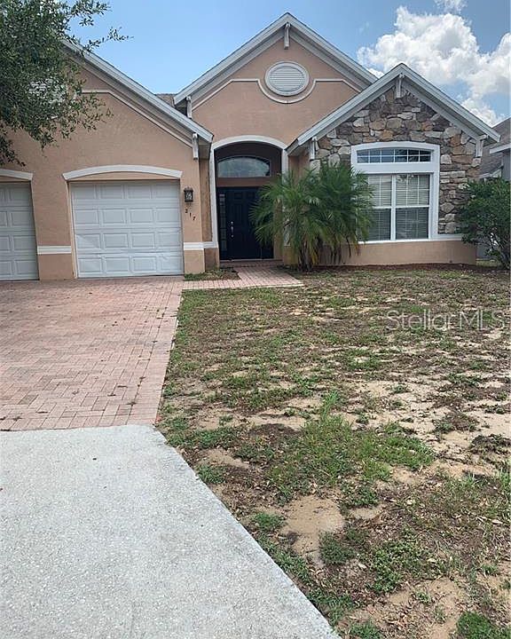 1st image of 217 Towerview Dr E