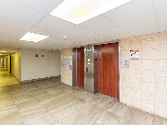 5th image of 6930 Miami Gardens Drive #1-215
