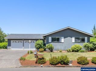 817 NE 13th Ave, Albany, OR 97321