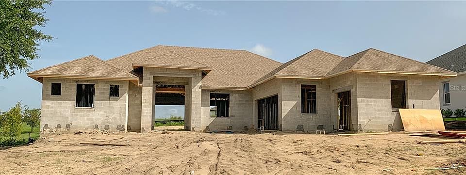 1st image of 39701 Grove Hts