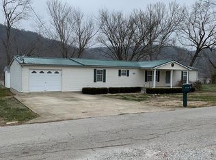 758 River Rd, Vanceburg, KY 41179