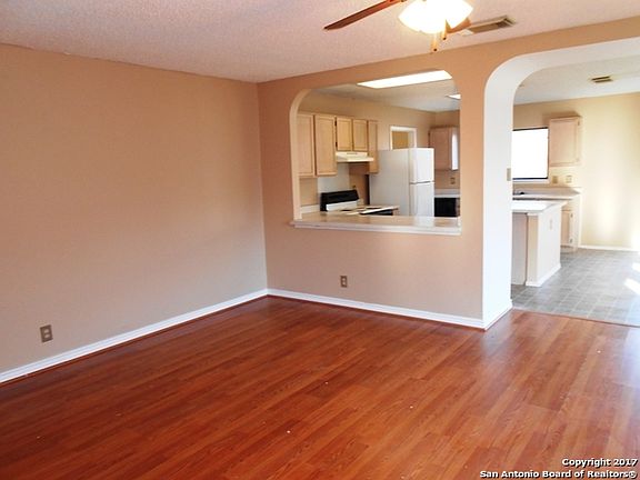 4th image of 11046 Kimes Park Dr