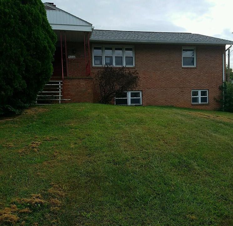 Exterior (Front)