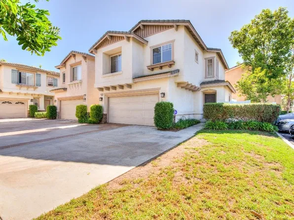 98 Woodcrest Ln, Aliso Viejo, CA 92656