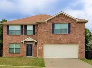 352 Allenwood Dr, Fort Worth, TX 76134