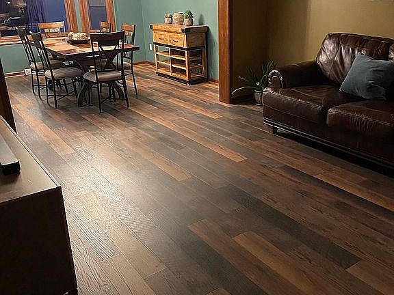 4th image of 3548 Heatherwood Dr