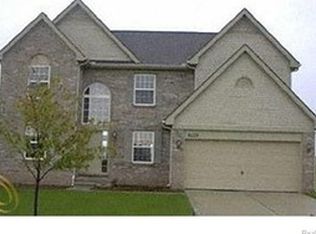 6039 Swan Lake Dr, Romulus, MI 48174