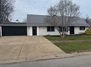 565 Irving Park Blvd, Sheffield Lake, OH 44054