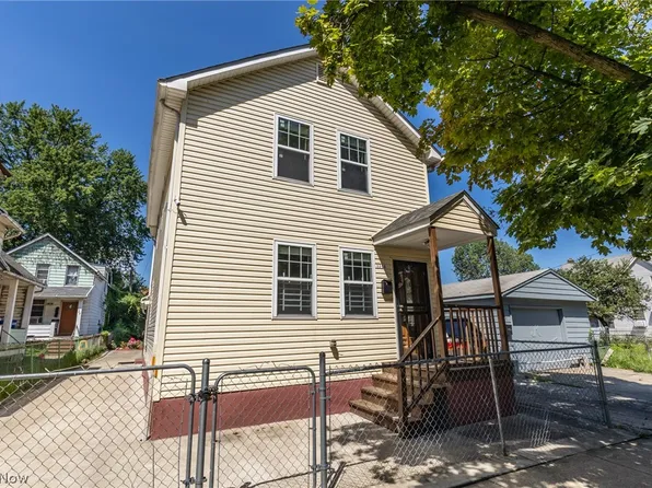 1758 E 33rd St, Cleveland, OH 44114