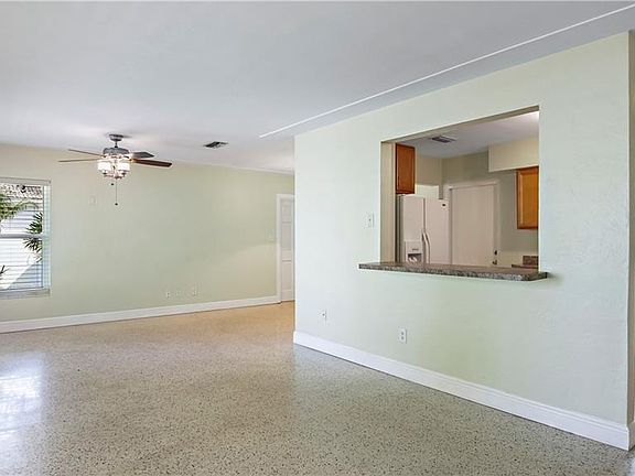5th image of 5225 17th St N