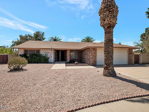 2nd image of 4811 E Navajo Cir
