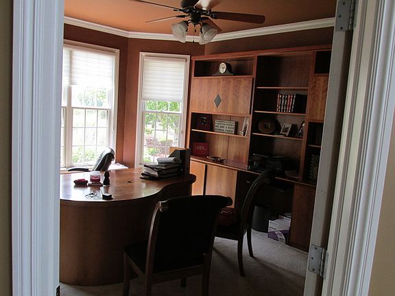 5th image of 31 Country Ln