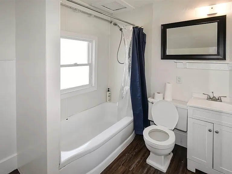 917 E Ermina Ave — Photo 12