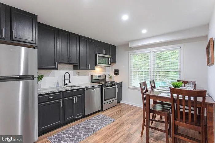8593 Pioneer Dr — Photo 8