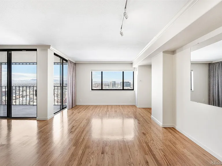 1551 Larimer St #2203 — Photo 13