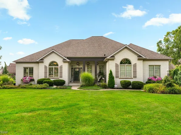8534 Sweeney Ave NW, North Canton, OH 44720